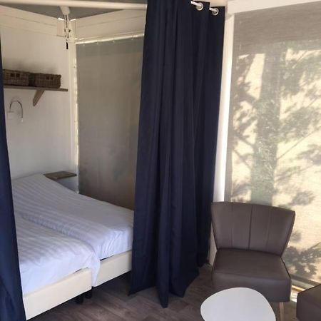 Safaritent Glamping Tent Nabij Sint Maartenszee Hotell Sint Maartensvlotbrug Eksteriør bilde