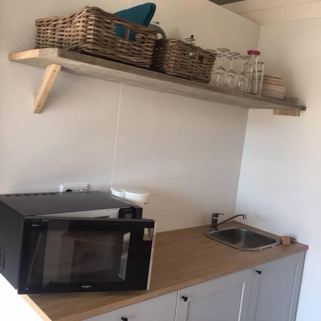 Safaritent Glamping Tent Nabij Sint Maartenszee Hotell Sint Maartensvlotbrug Eksteriør bilde